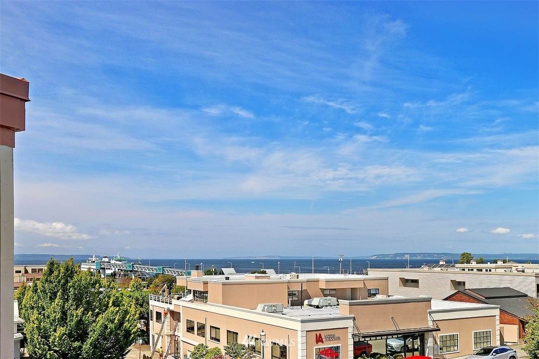 200 James Street - Photo 1