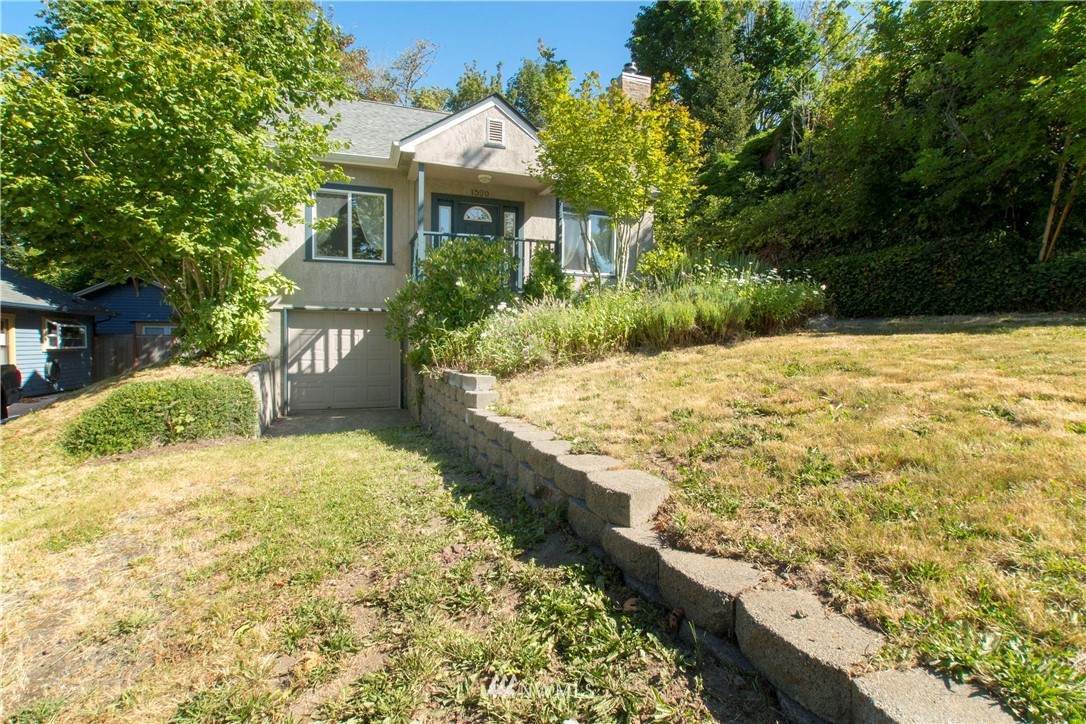 1520 8th Avenue - Photo 1