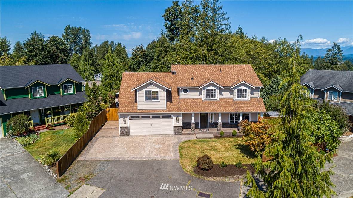 810 97th Drive - Photo 1