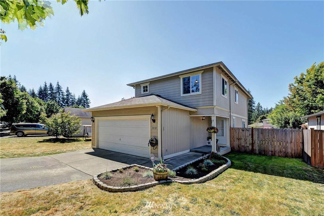3131 181 Street - Photo 1