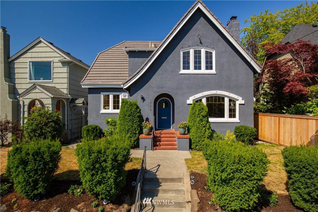1735 31st Avenue - Photo 1