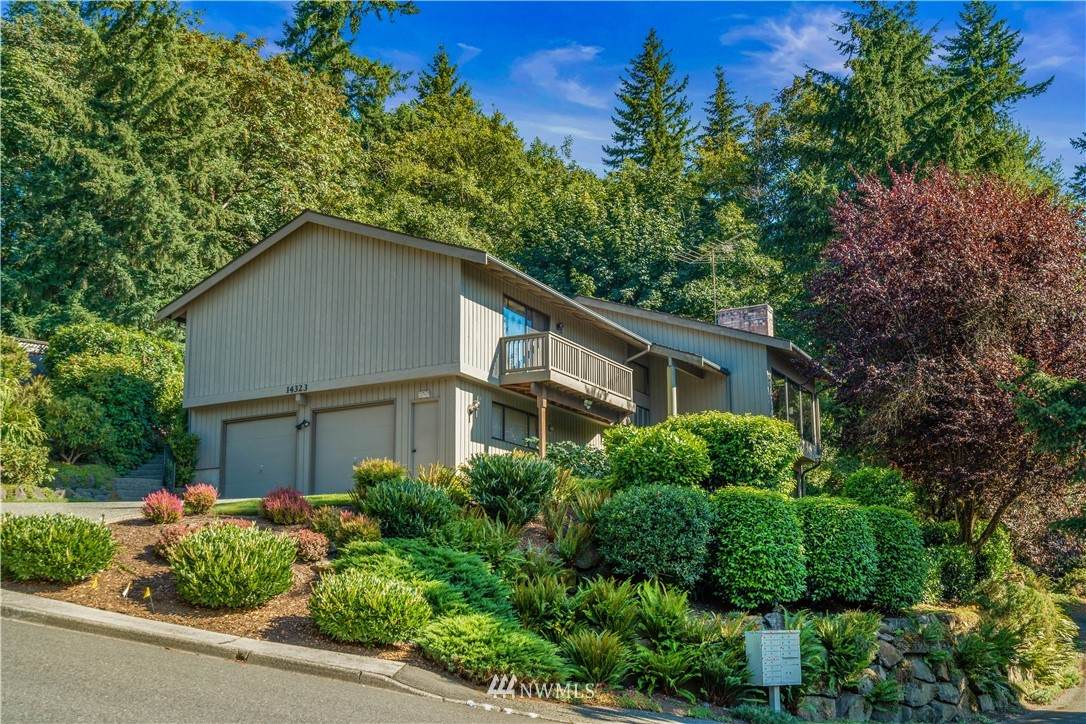 14323 49th Street - Photo 1