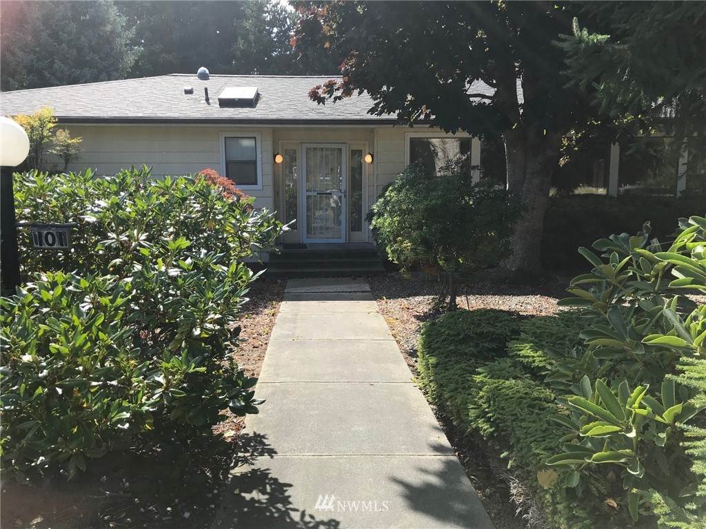 101 Victoria Court - Photo 1