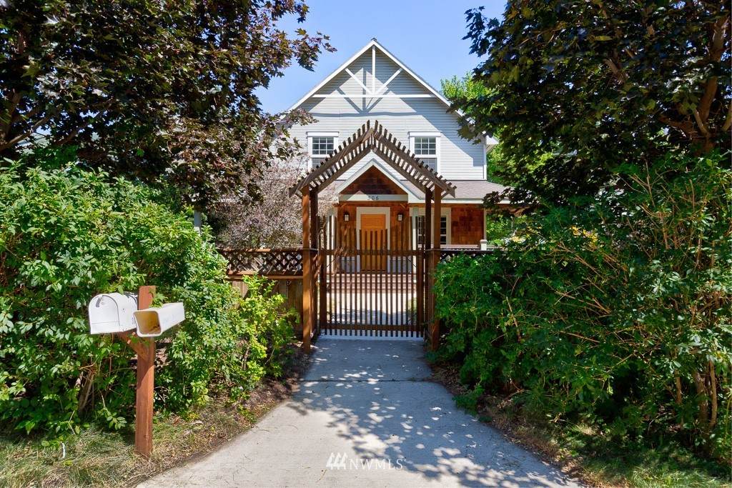 306 Pearl Street - Photo 1