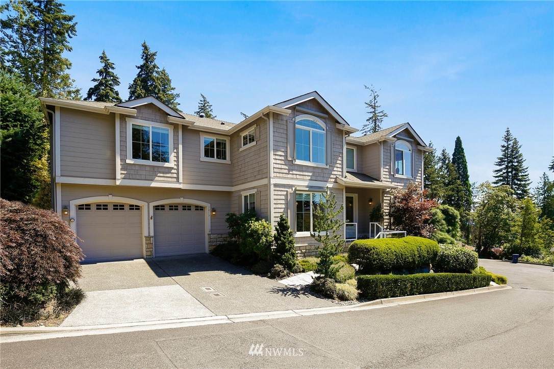 7813 112th Street - Photo 1