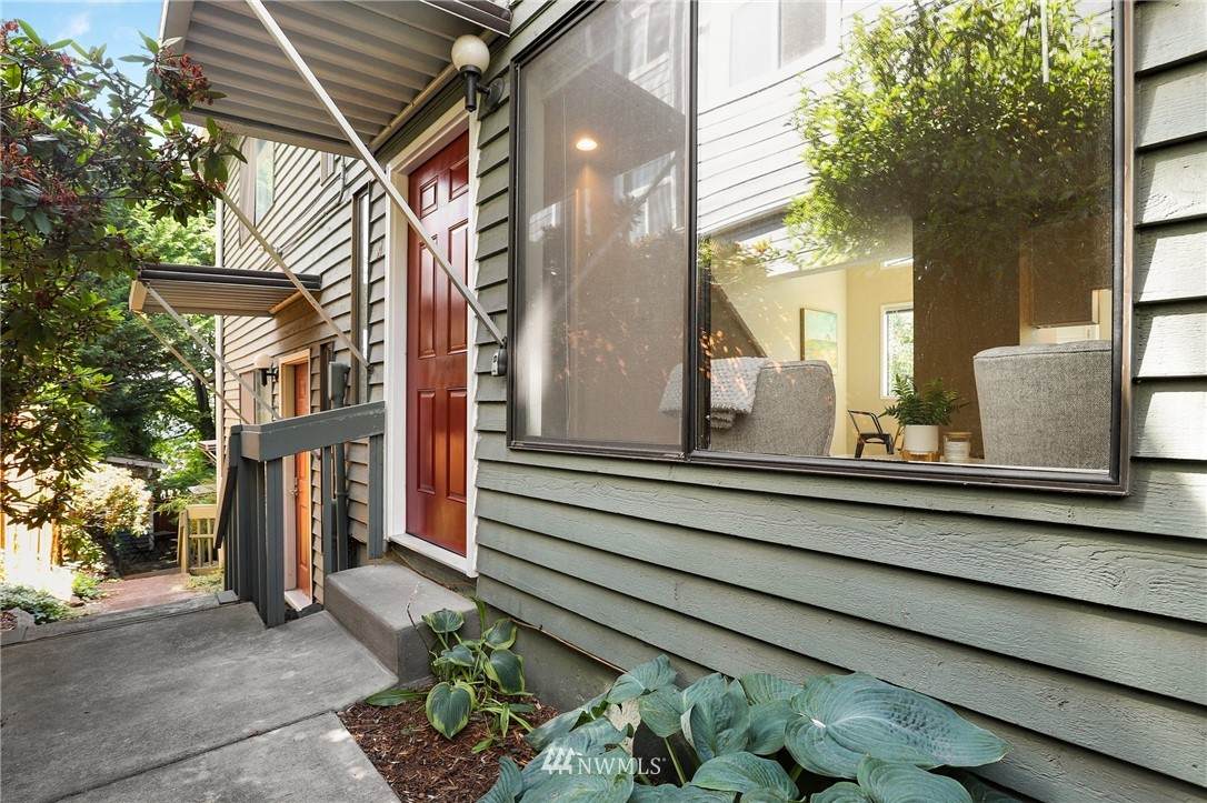 202 25th Avenue - Photo 1