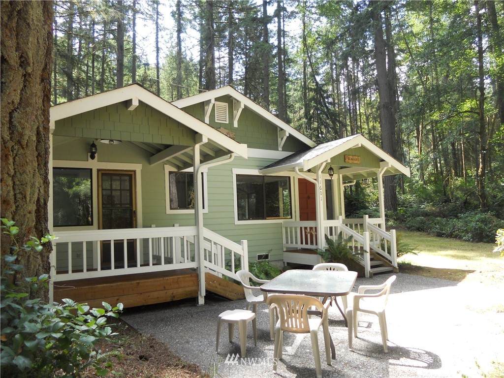 11601 Pine Pl - Photo 1