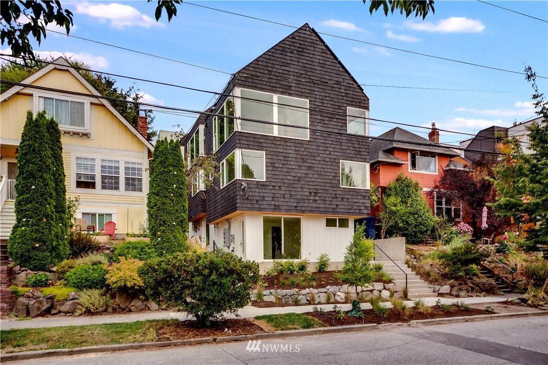 162 22nd Ave - Photo 1