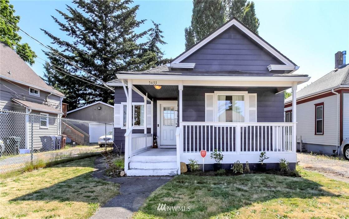 5433 Warner Street - Photo 1