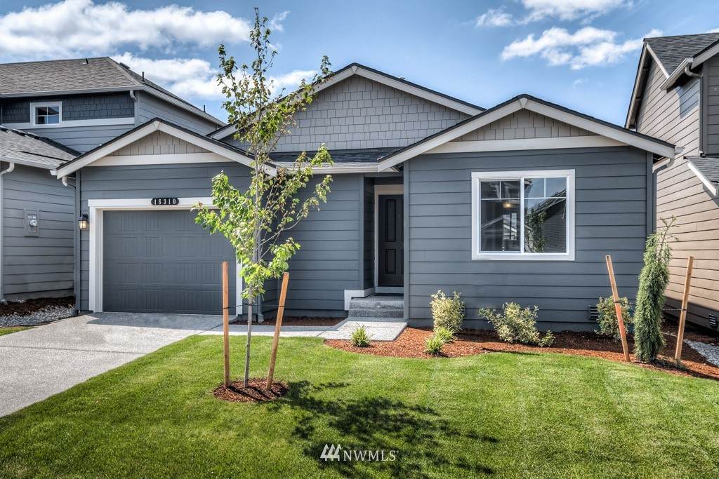 10739 183rd Street - Photo 1