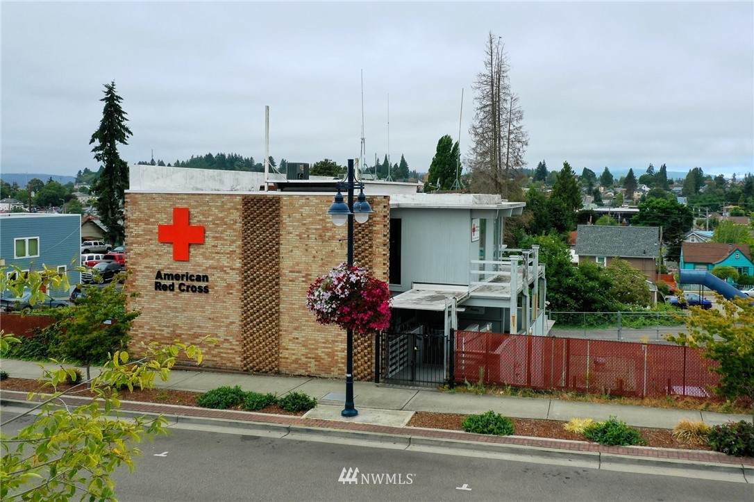 811 Pacific Avenue - Photo 1