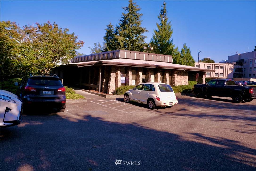 2801 South 128th Street - Photo 1