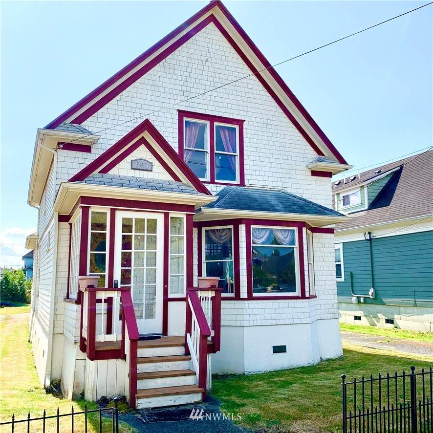 509 4th Street - Photo 1