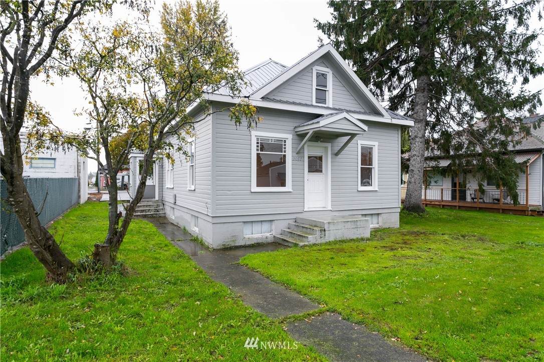 2057 Vista Drive - Photo 1