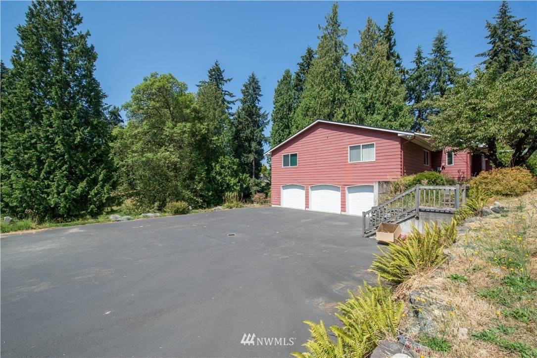 101 19th Avenue - Photo 1