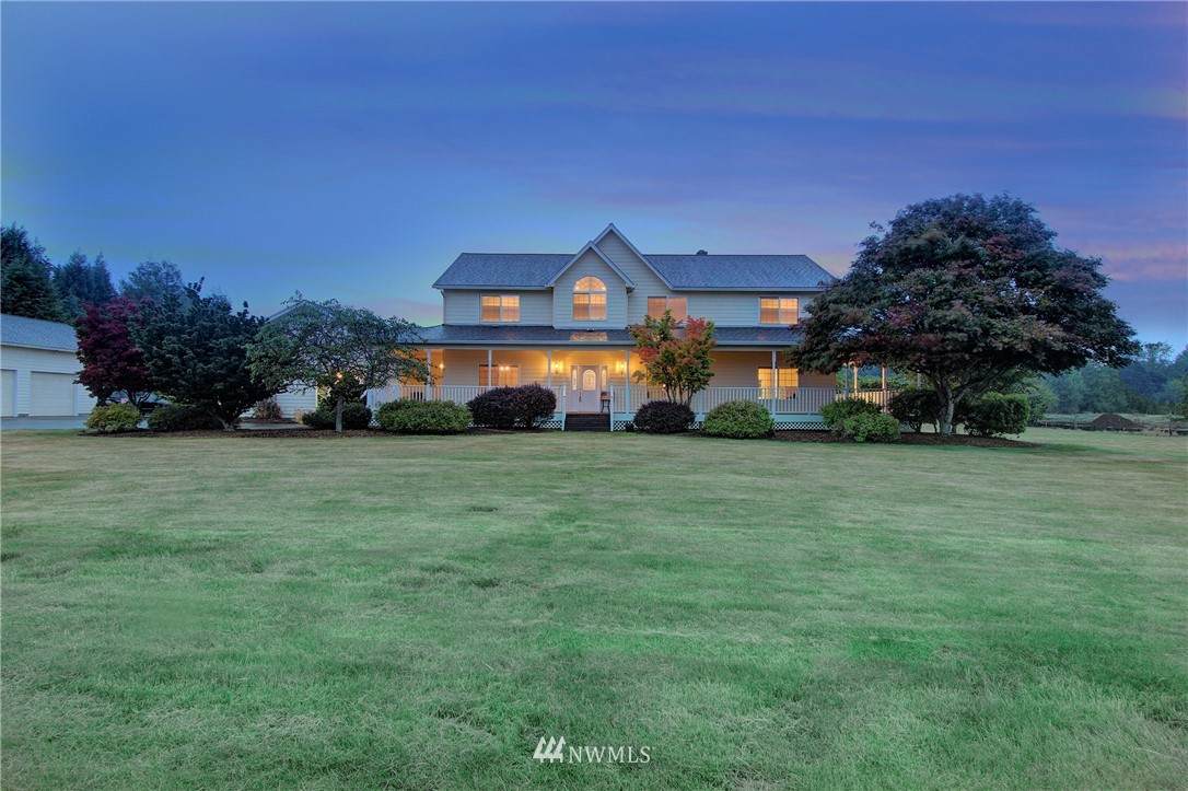 13520 181st Circle - Photo 1
