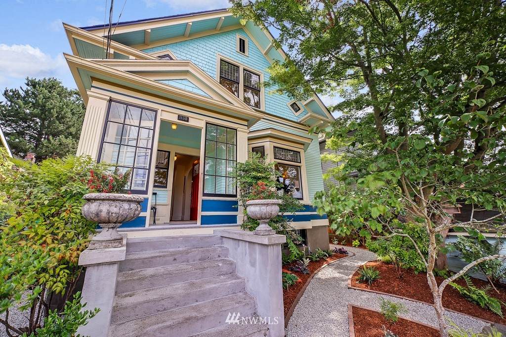 1130 30th Avenue - Photo 1