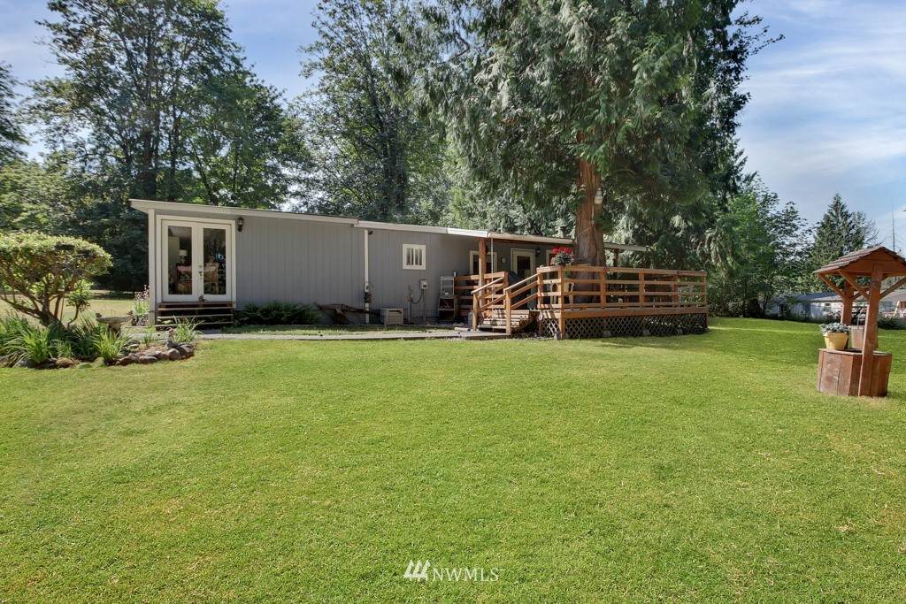 11215 318th Street - Photo 1