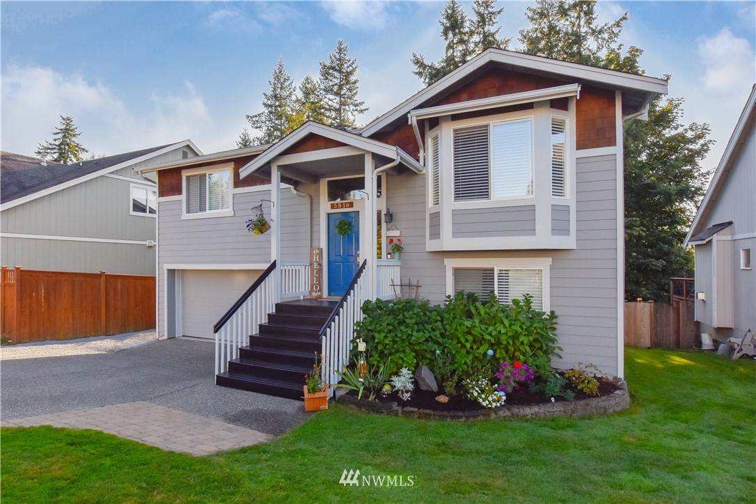5816 77th Avenue - Photo 1