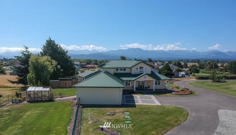 118 Greywolf Road - Photo 1
