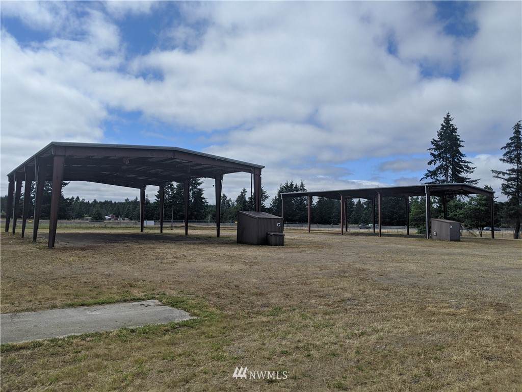 18501 Loganberry Street - Photo 1