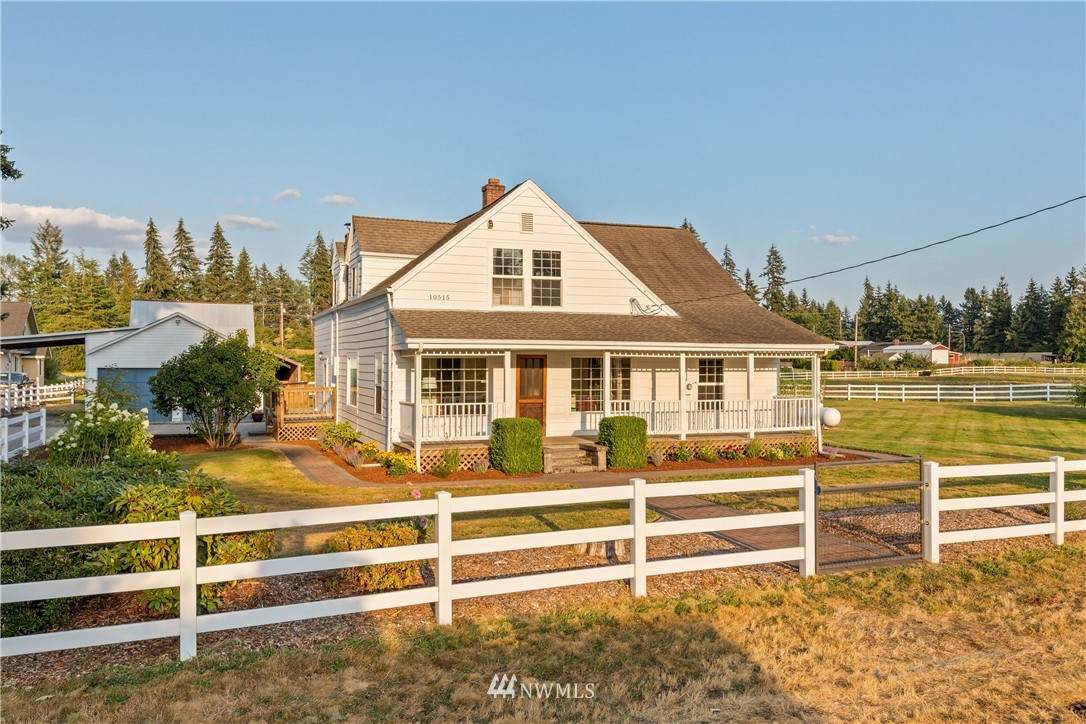 10515 48th Avenue - Photo 1