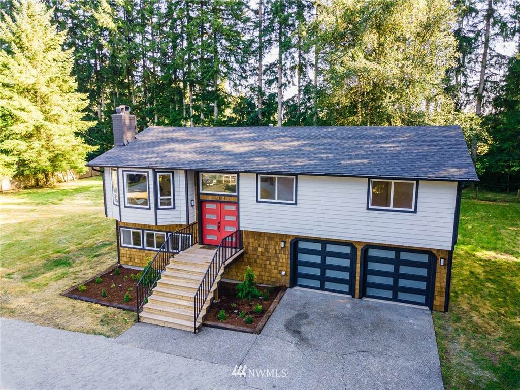 12814 234th Street - Photo 1