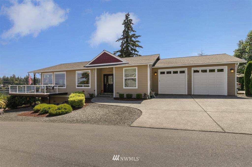 1705 Shorewood Drive - Photo 1