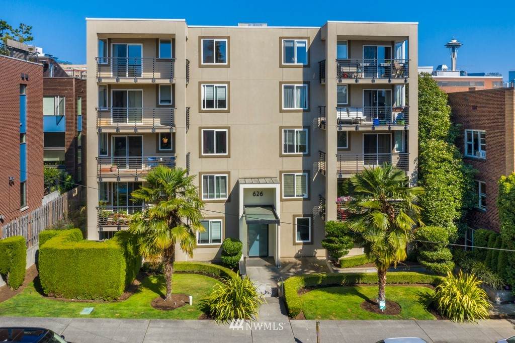 626 4th Avenue - Photo 1