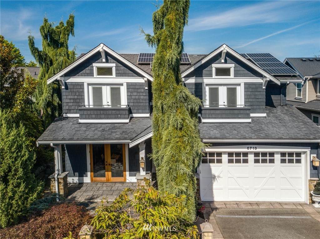 6719 104th Avenue - Photo 1