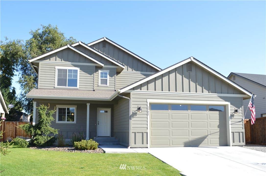 1721 5th Street - Photo 1