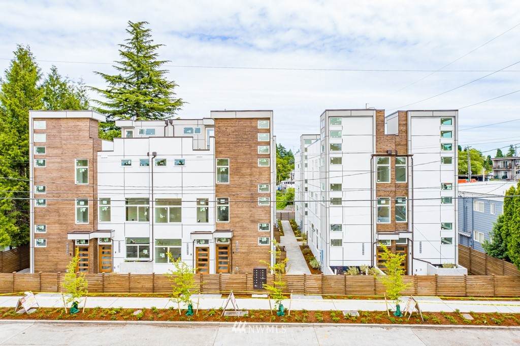 9246 17th Avenue - Photo 1