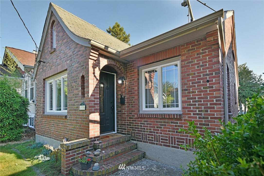 1939 5th Street - Photo 1