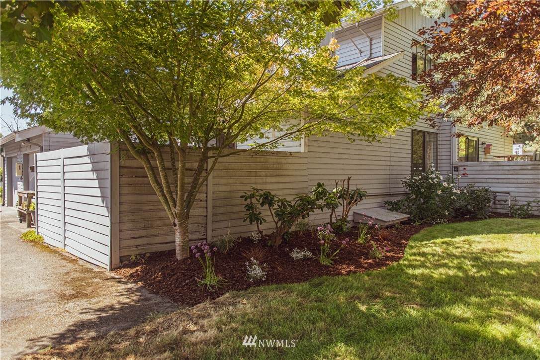 2731 Firwood Lane - Photo 1