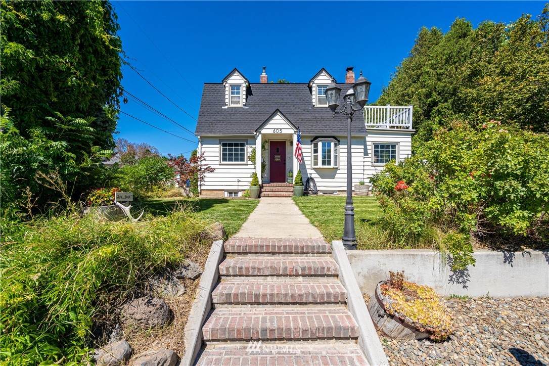 605 1st Avenue - Photo 1