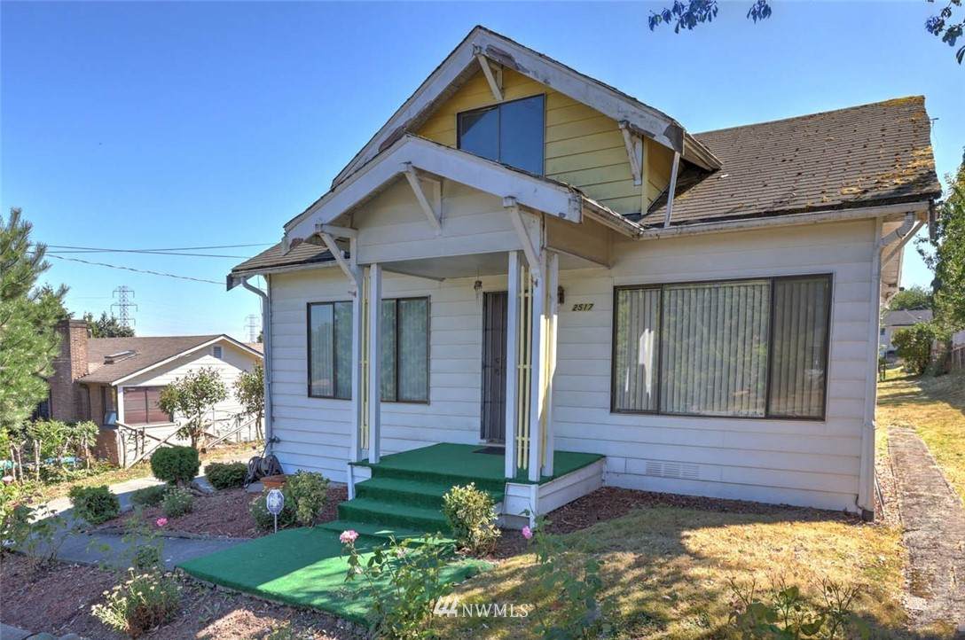 2517 Orcas Street - Photo 1