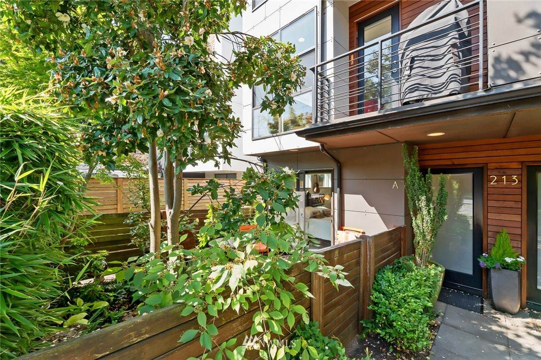 213 12th Avenue - Photo 1