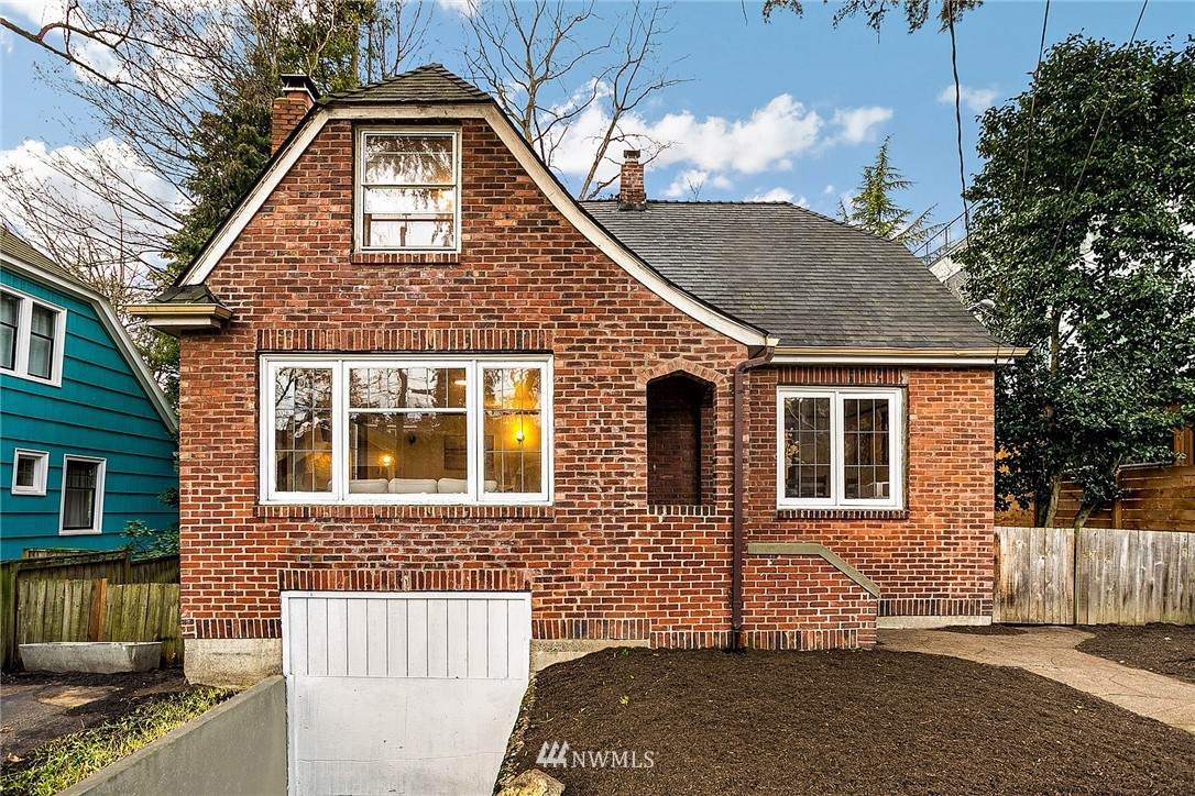 5723 25th Avenue - Photo 1