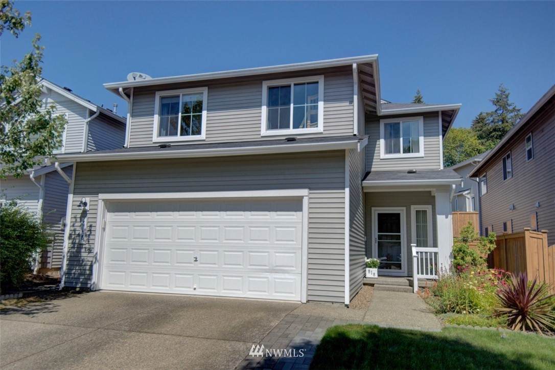 818 G Street - Photo 1