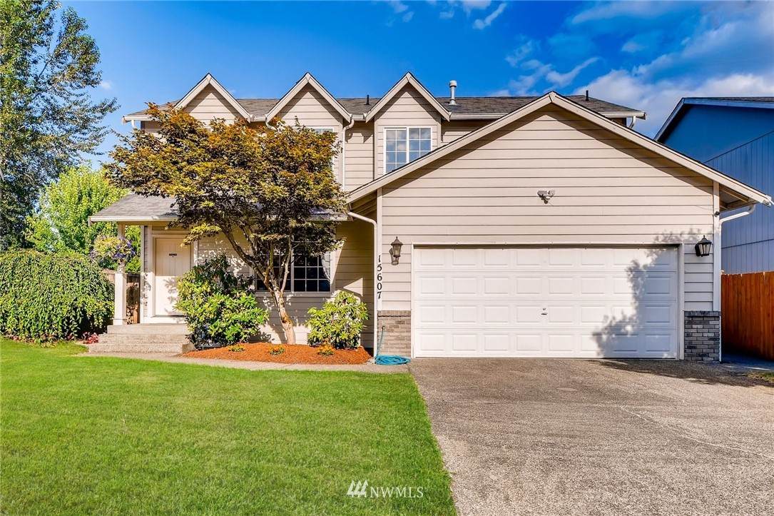 15607 65th Ave E - Photo 1