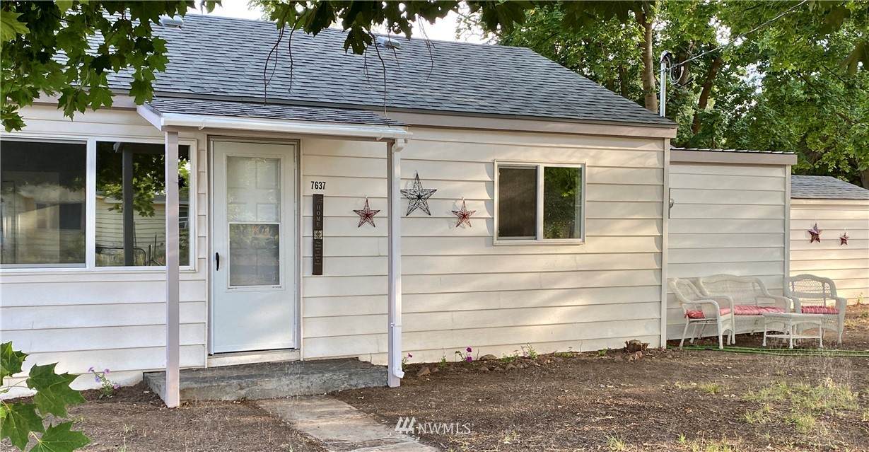 7637 Rainier Rd - Photo 1