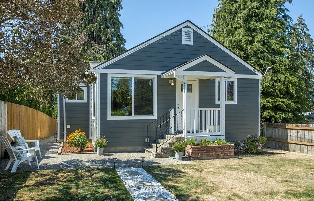 14443 11th Avenue - Photo 1