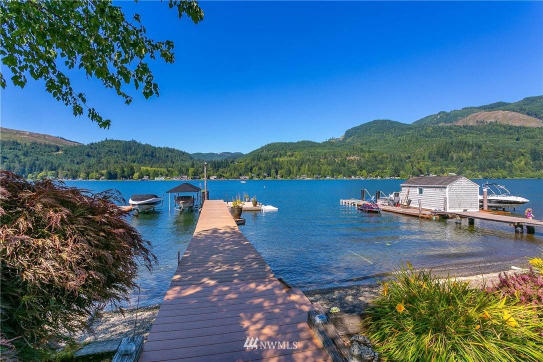 1812 Samish Lane - Photo 1