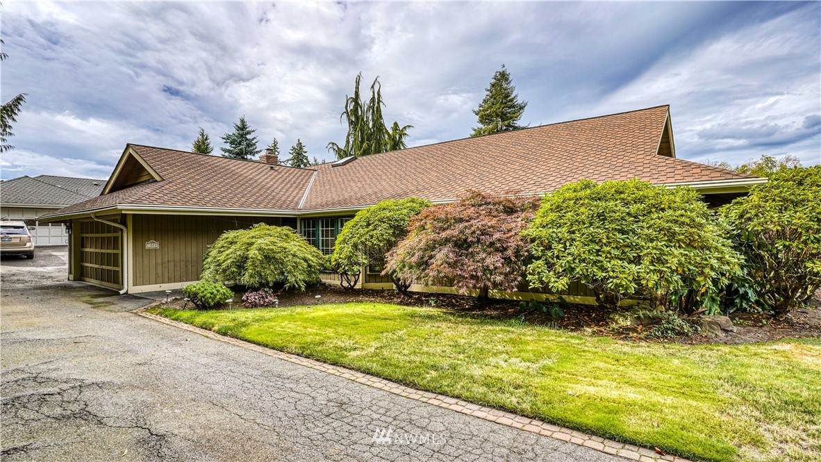 1020 4th Avenue - Photo 1