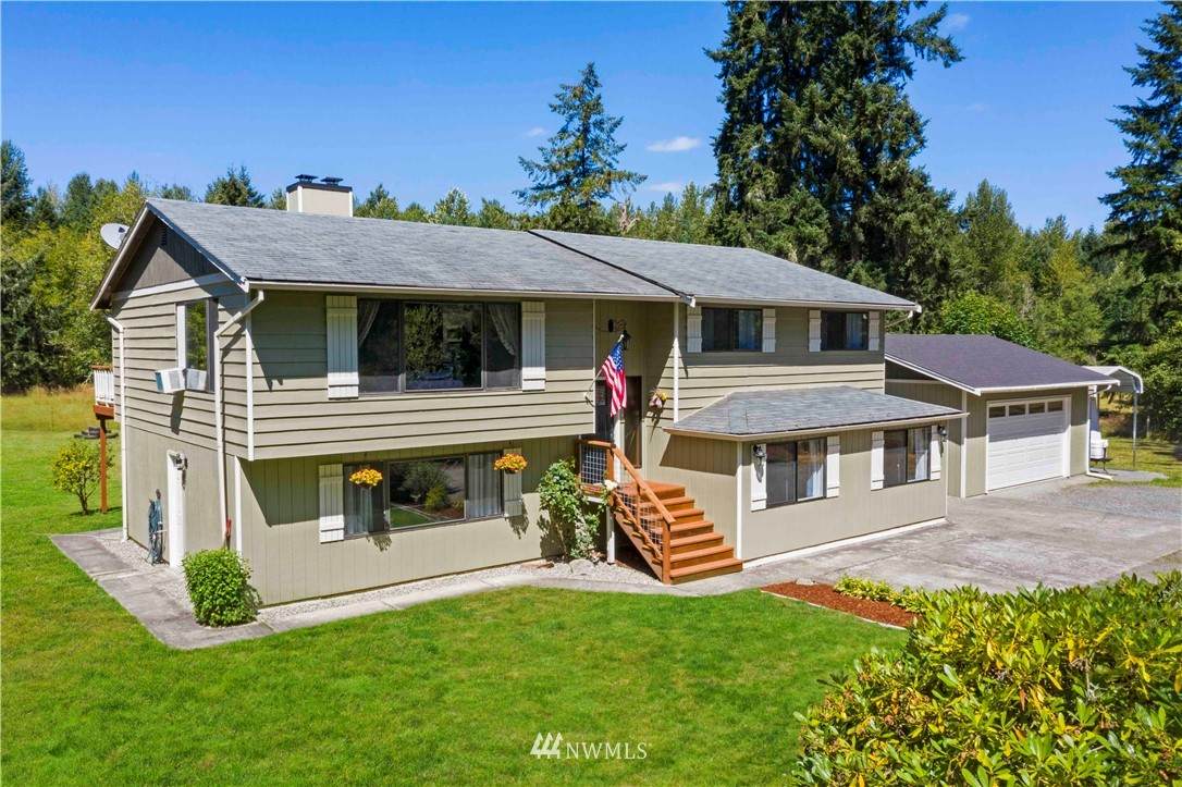 1823 347th Street - Photo 1