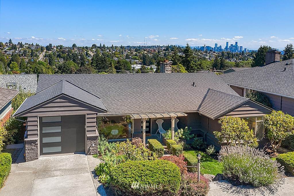 2626 38th Avenue - Photo 1