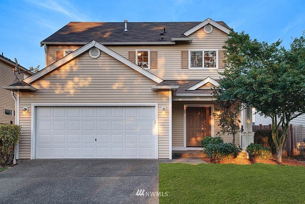 17707 16th Avenue - Photo 1