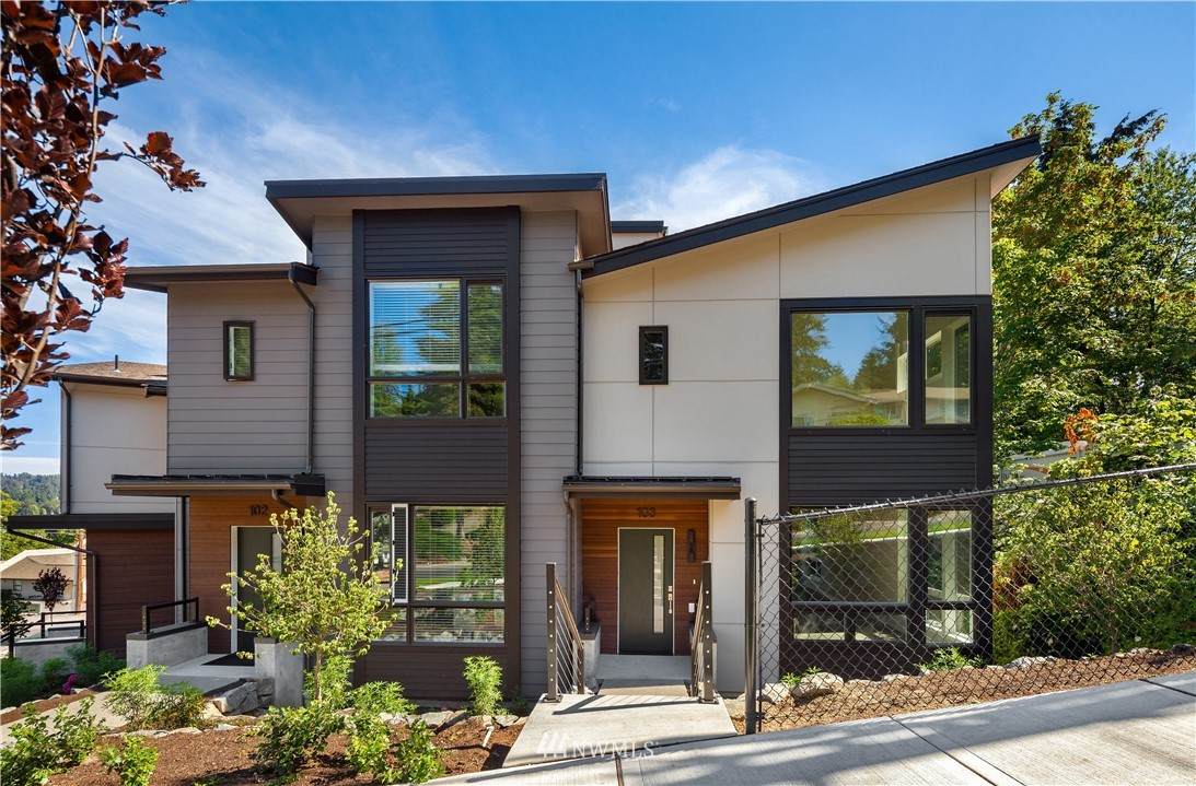 18115 65th Avenue - Photo 1