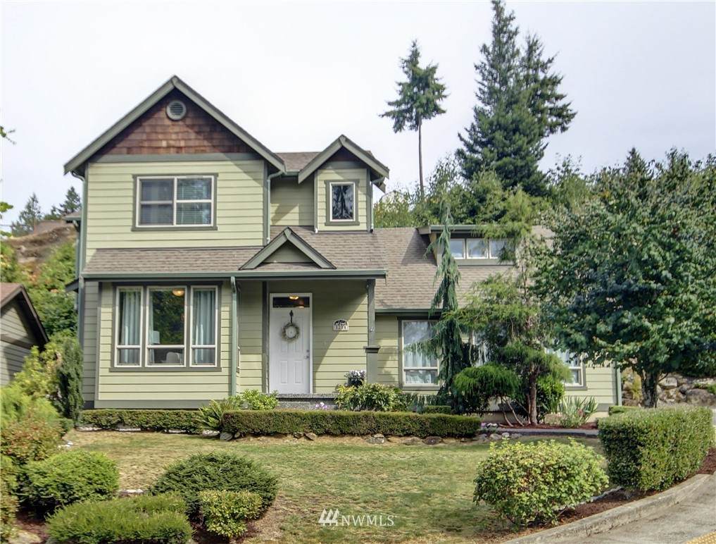 1214 Birch Street - Photo 1