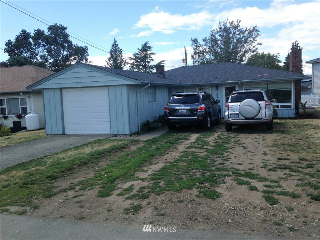 11035 Cornell Avenue - Photo 1